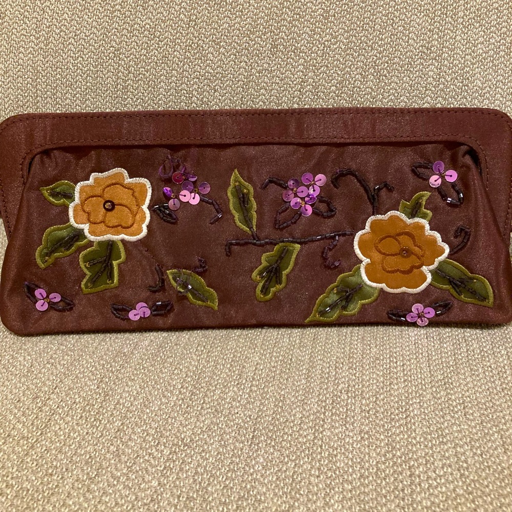 Brown clutch